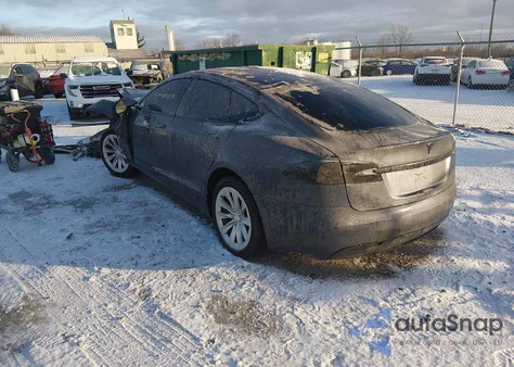 2017 Tesla Model S 100D/60D/75D/90D/P100D z USA, uszkodzony, nr VIN 5YJSA1E29HF199200